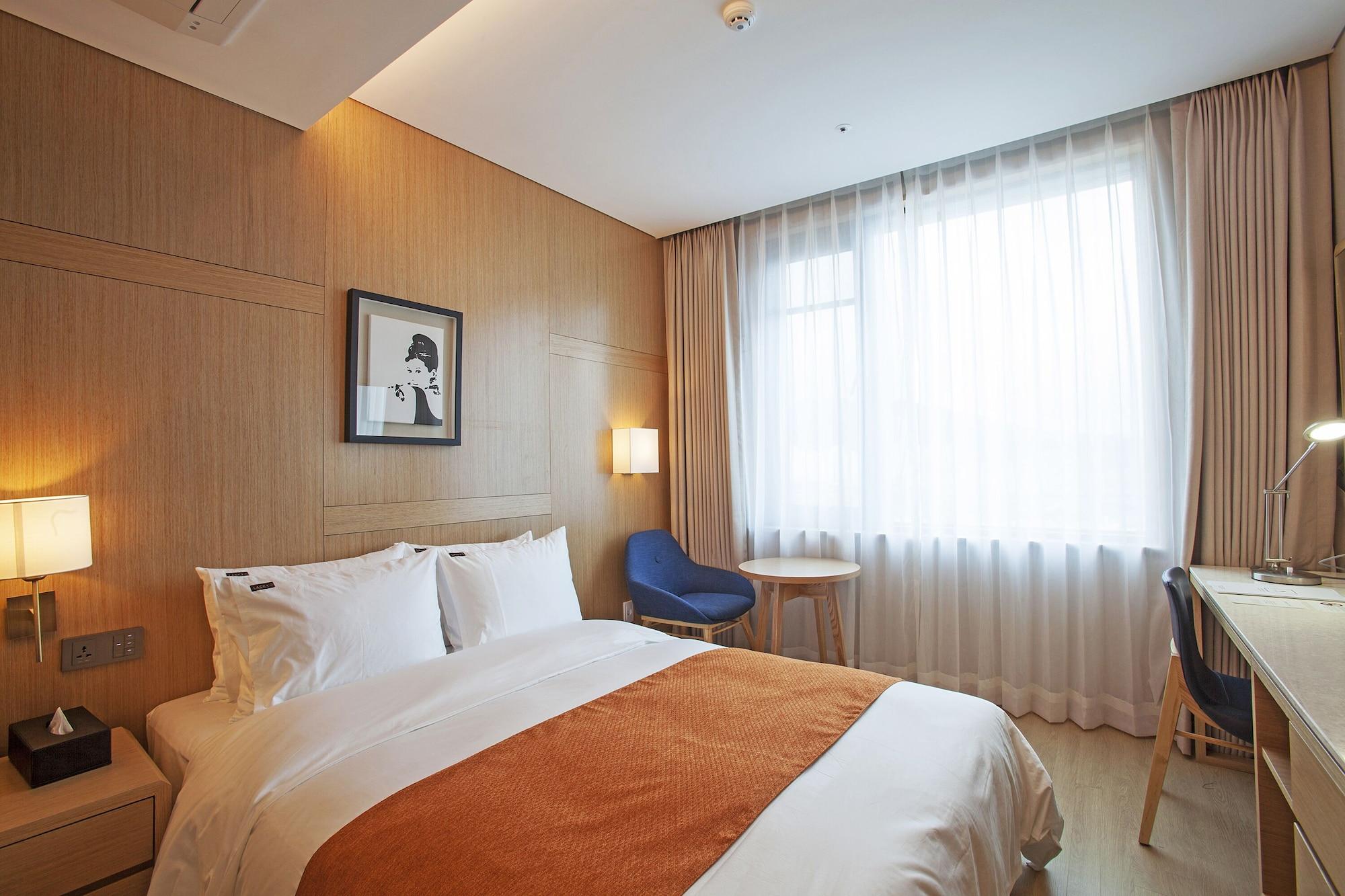 Gwangyang Lacky Hotel Buitenkant foto
