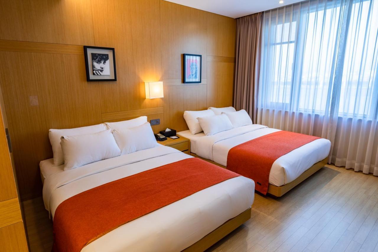 Gwangyang Lacky Hotel Buitenkant foto